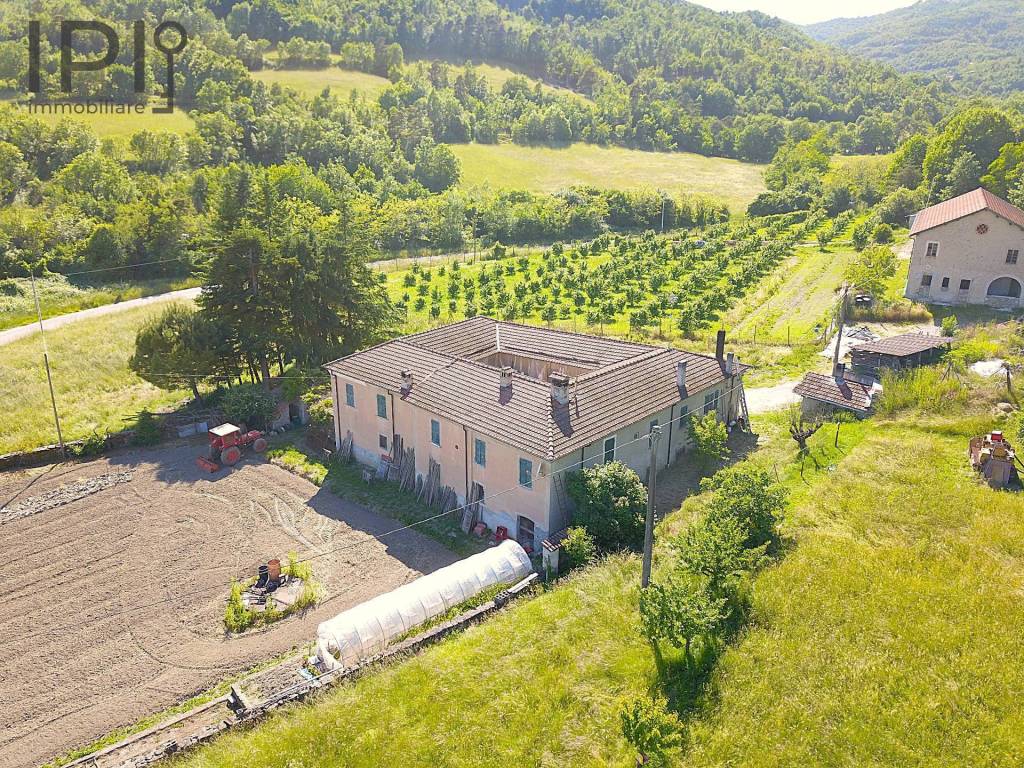 Villa a Dego in loc. Brovida - Foto 4