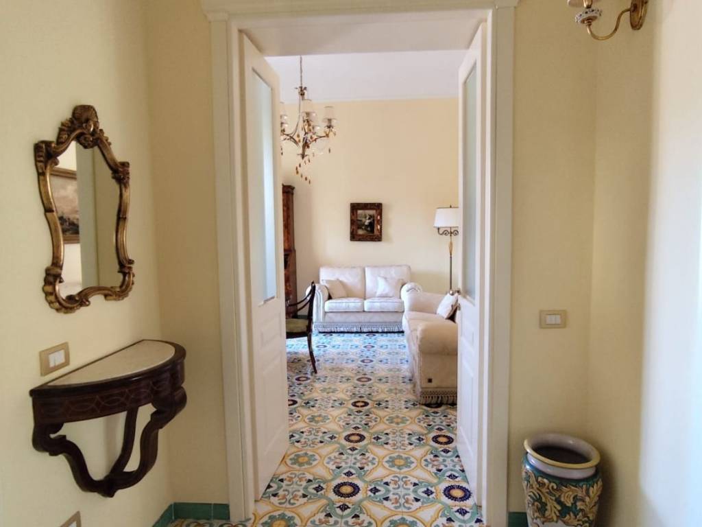 Appartamento a Napoli in Via Carlo De Marco, 29 - Foto 2