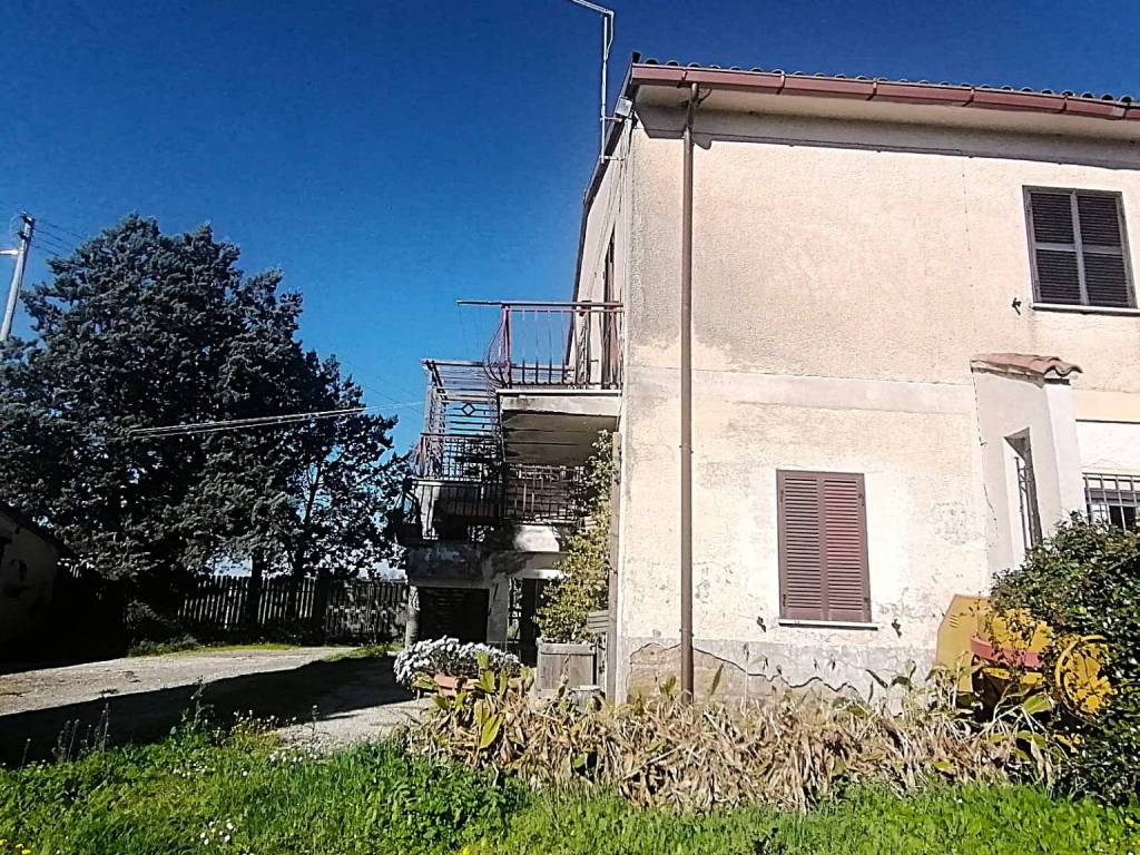 Villa a Magliano sabina in Via Collesala, 6 - Foto 4