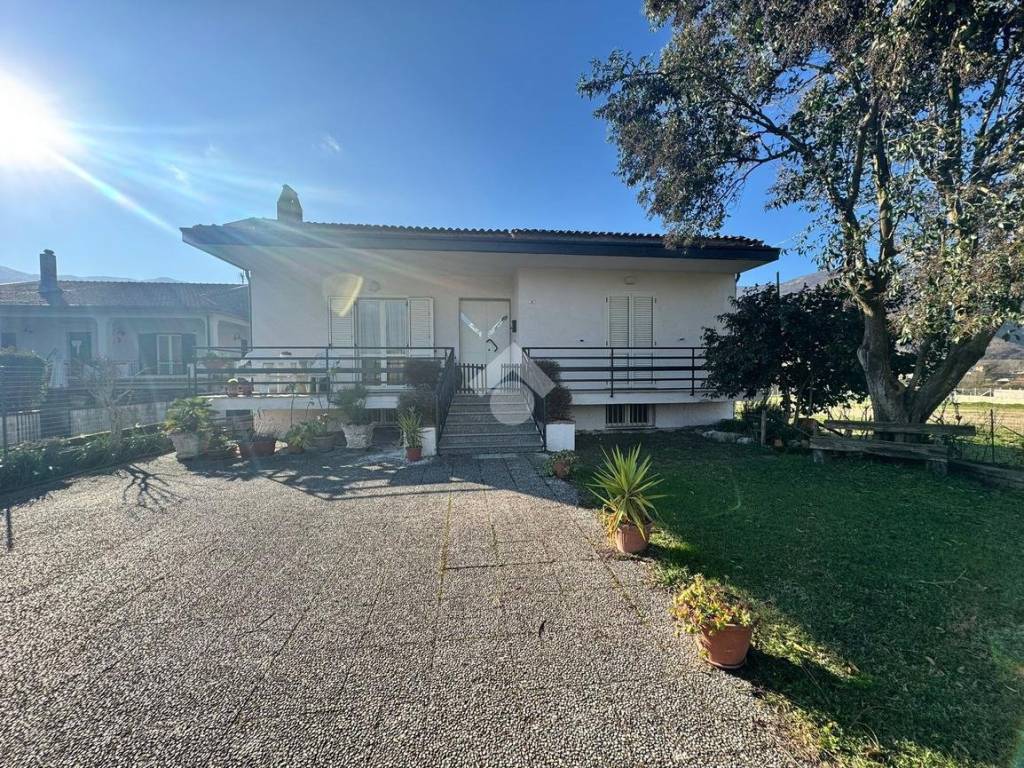 Villa a Rotondi in Via varco, 11 - Foto 2