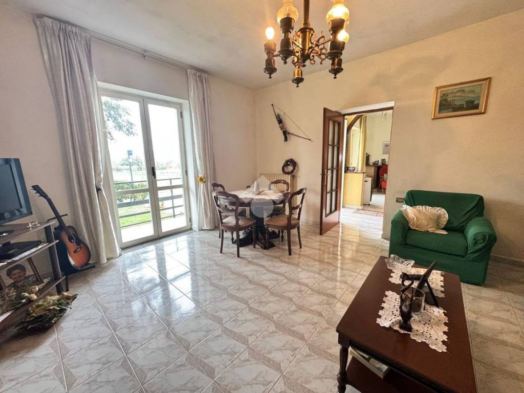 Villa a Rotondi in Via varco, 11 - Foto 3