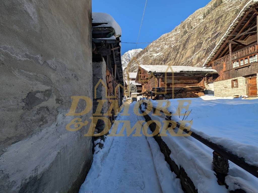 Villa a Macugnaga in Via Monte Rosa - Foto 4