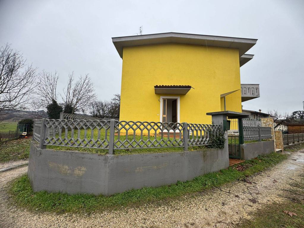 Appartamento a Alonte in Via Giuseppe Verdi - Foto 2