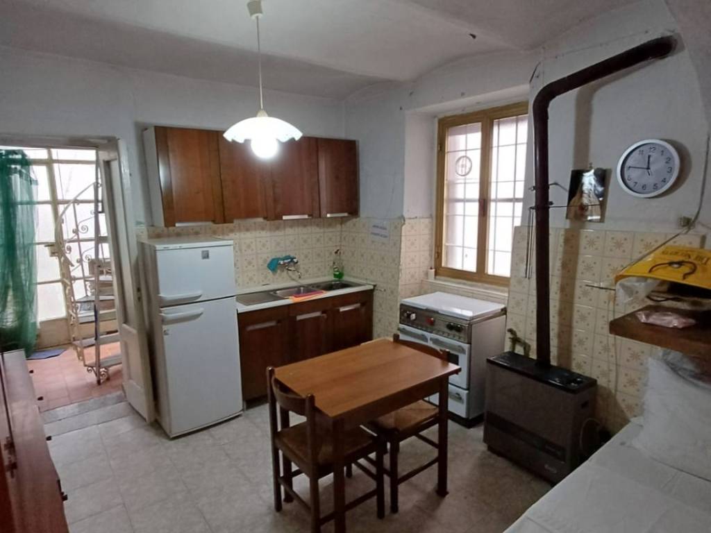 Appartamento a Caresana in Via Senator Mario Abbiate, 9 - Foto 2