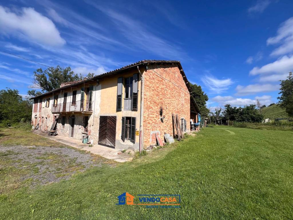 Rustico / casale a Nizza monferrato in Viale dei Partigiani, 21 - Foto 2
