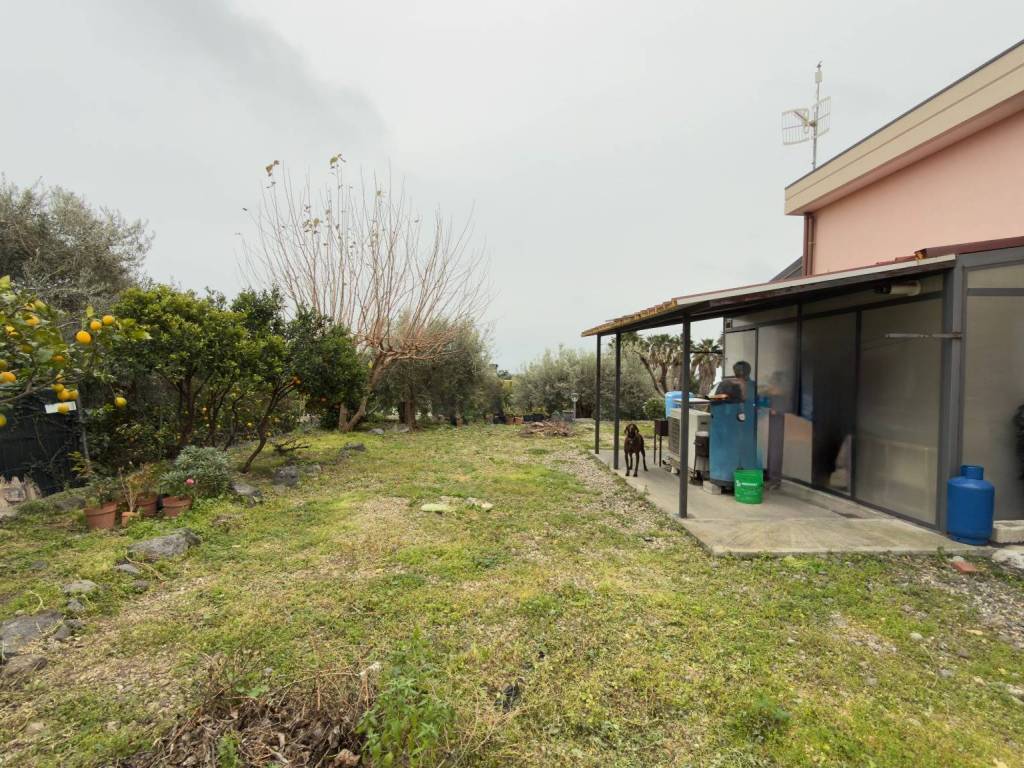 Villa a Acireale in Via Colomba - Foto 3