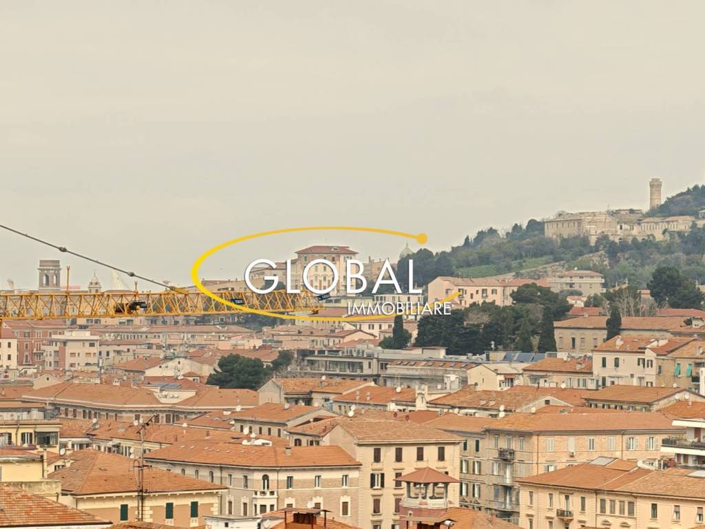 Appartamento a Ancona in Via Rodi - Foto 3