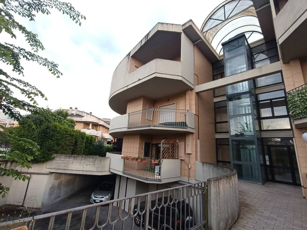 Appartamento a Rieti in Via Bernardino Giovannelli - Foto 3