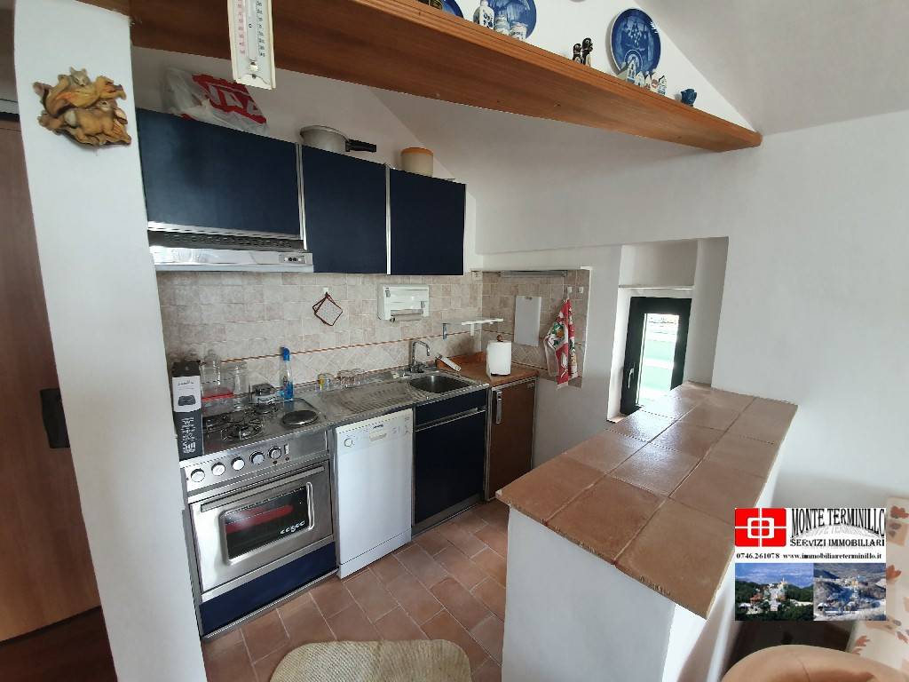 Appartamento a Rieti in Piazzale Campoforogna - Foto 2