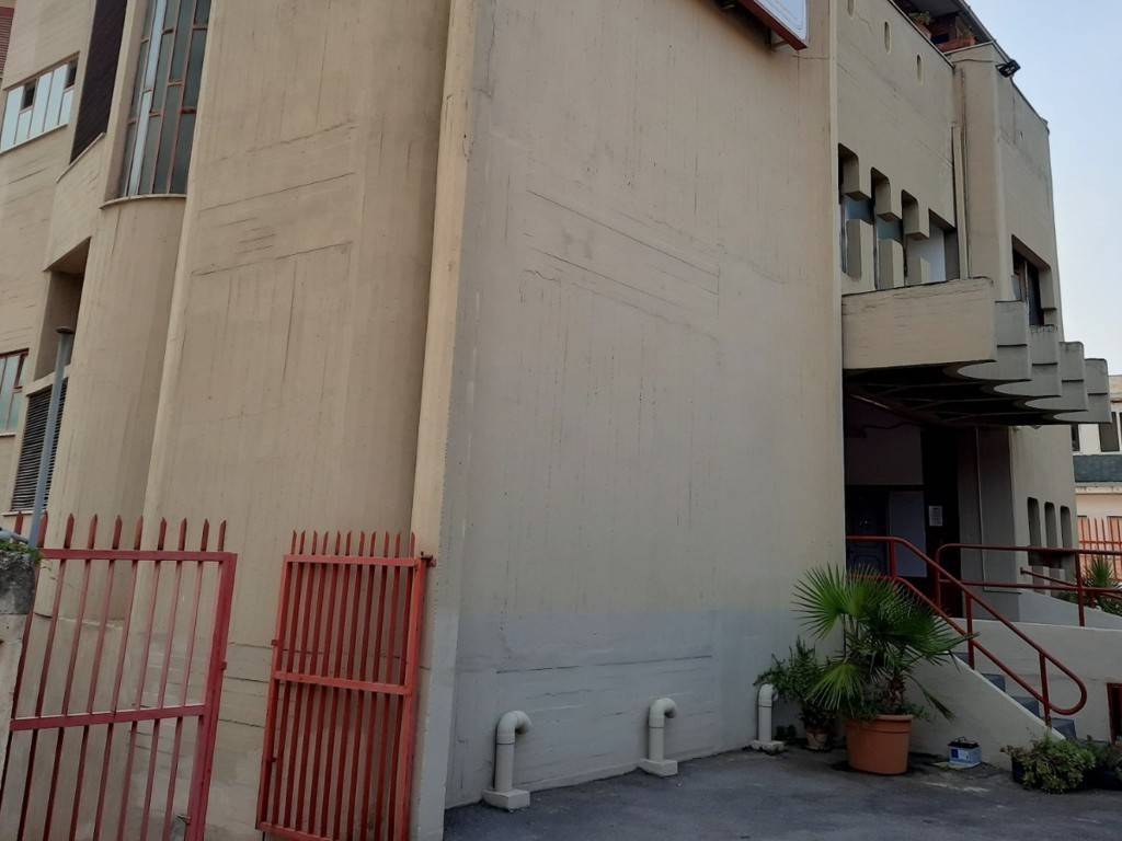 Palazzo / stabile a Palermo in Via Ugo La Malfa - Foto 3