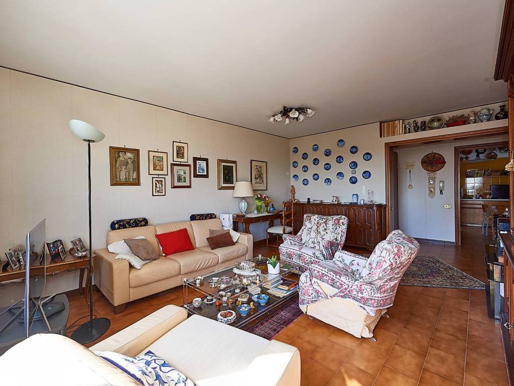 Appartamento a Celle ligure in Via Santi Giacomo e Filippo, 66 - Foto 5