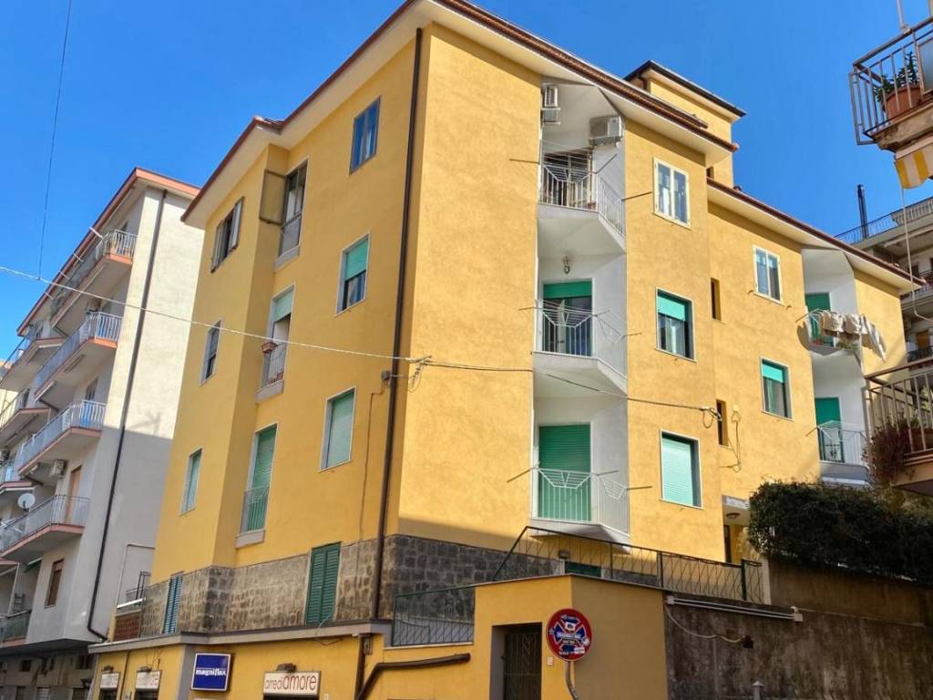 Appartamento a Cava de' tirreni in Via Guglielmo Mascolo - Foto 4