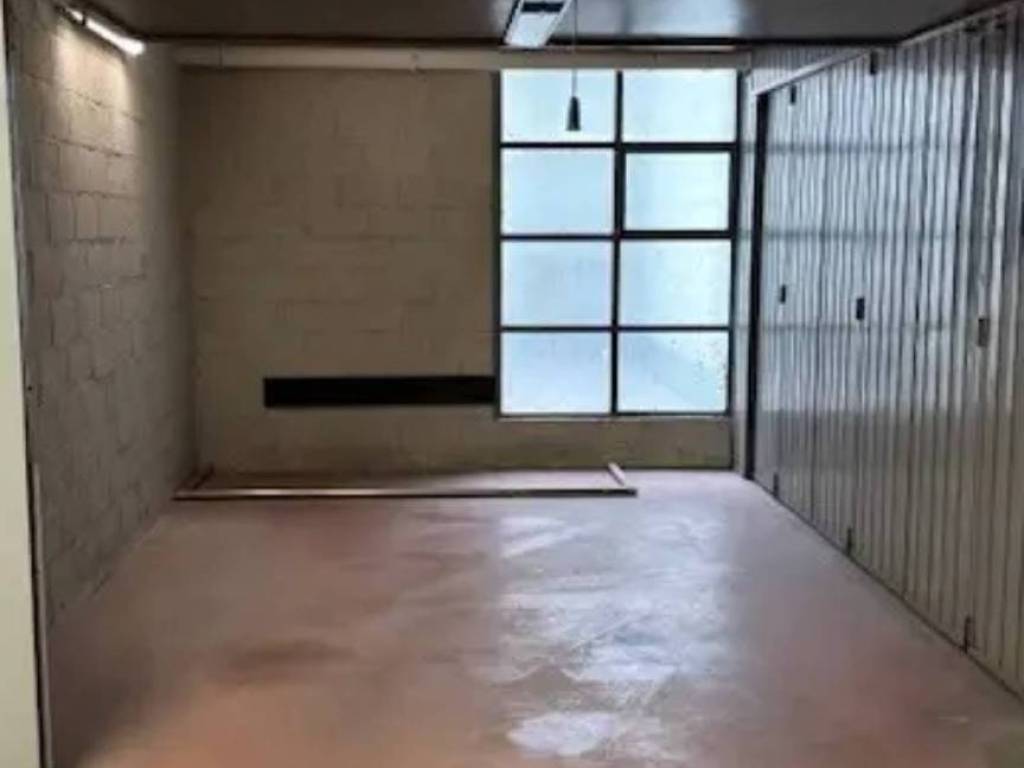 Box / garage a Sondrio in Via Colombaro - Foto 2
