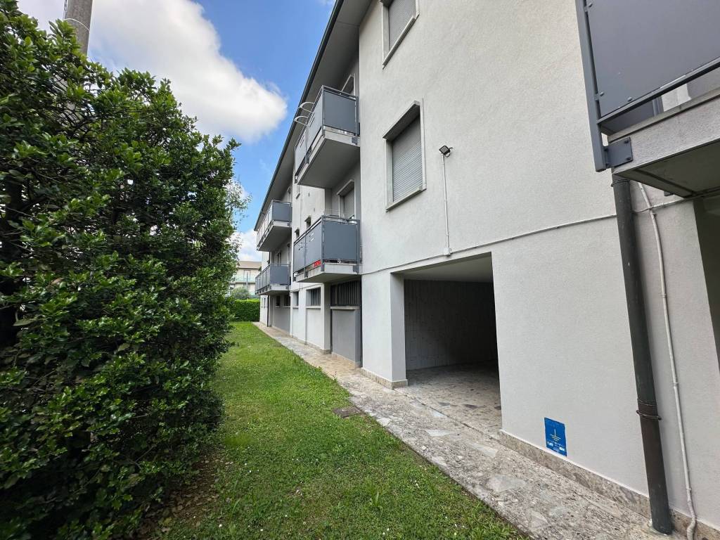 Appartamento a Stezzano in Via Amilcare Ponchielli, 9 - Foto 5