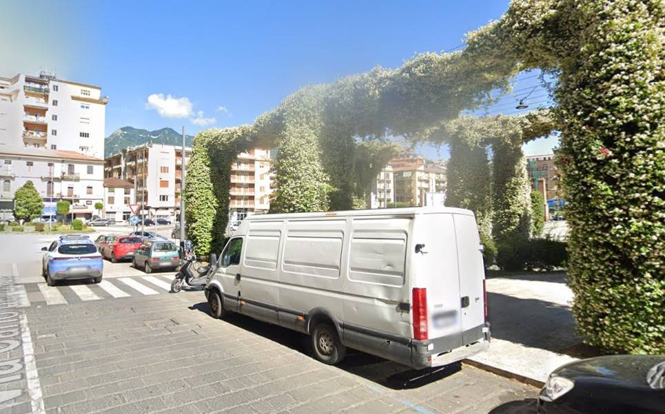 Box / garage a Avellino in Via Carlo del Balzo - Foto 5