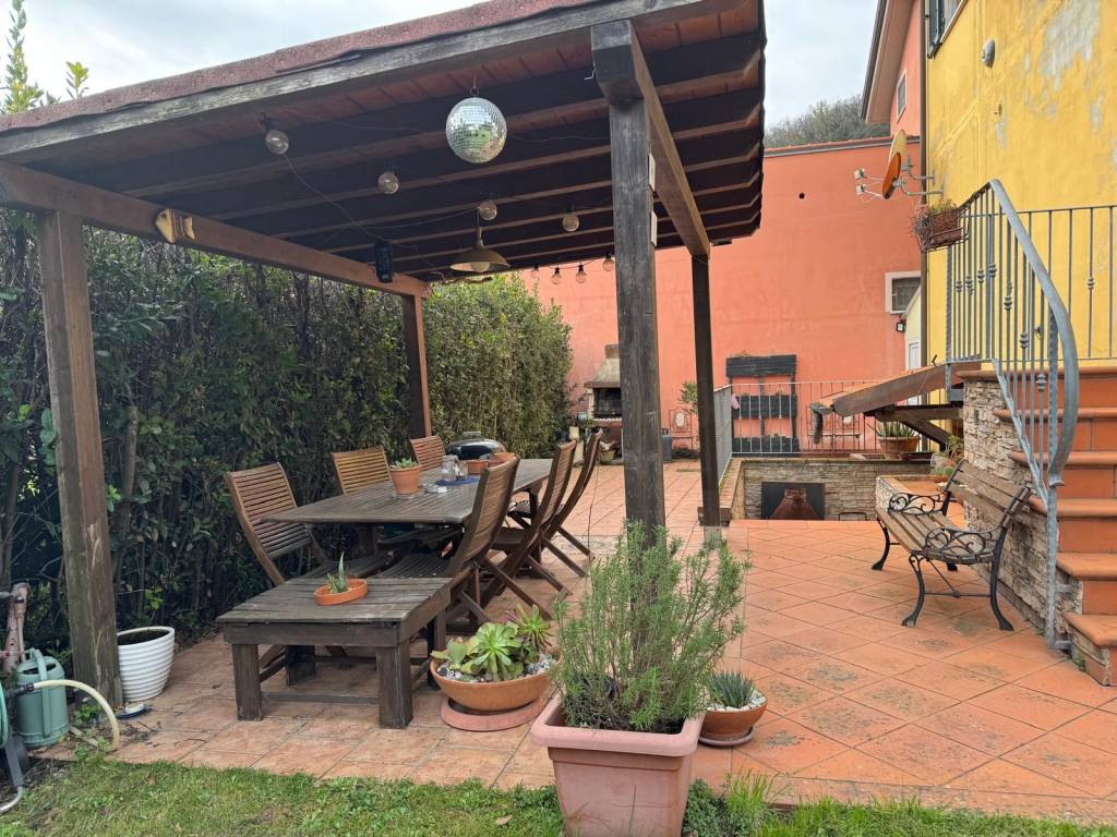 Villa a Arcola in Via Aurelia Nord, 1 - Foto 3