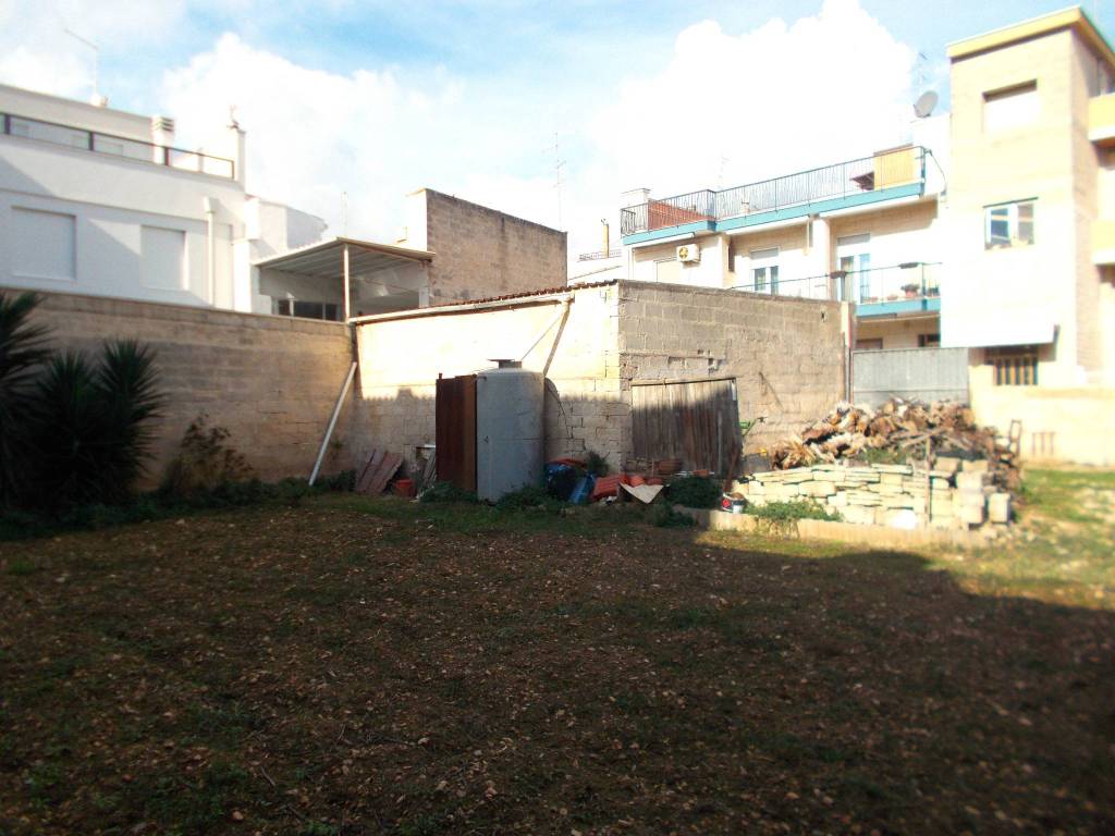 Terreno a Acquaviva delle fonti in Via Francesco Guaricci - Foto 3