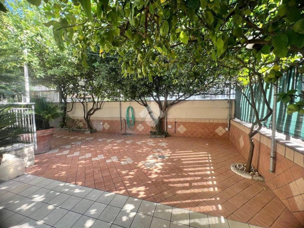 Villa a Melito di napoli in Via Giacomo Puccini, 45 - Foto 4