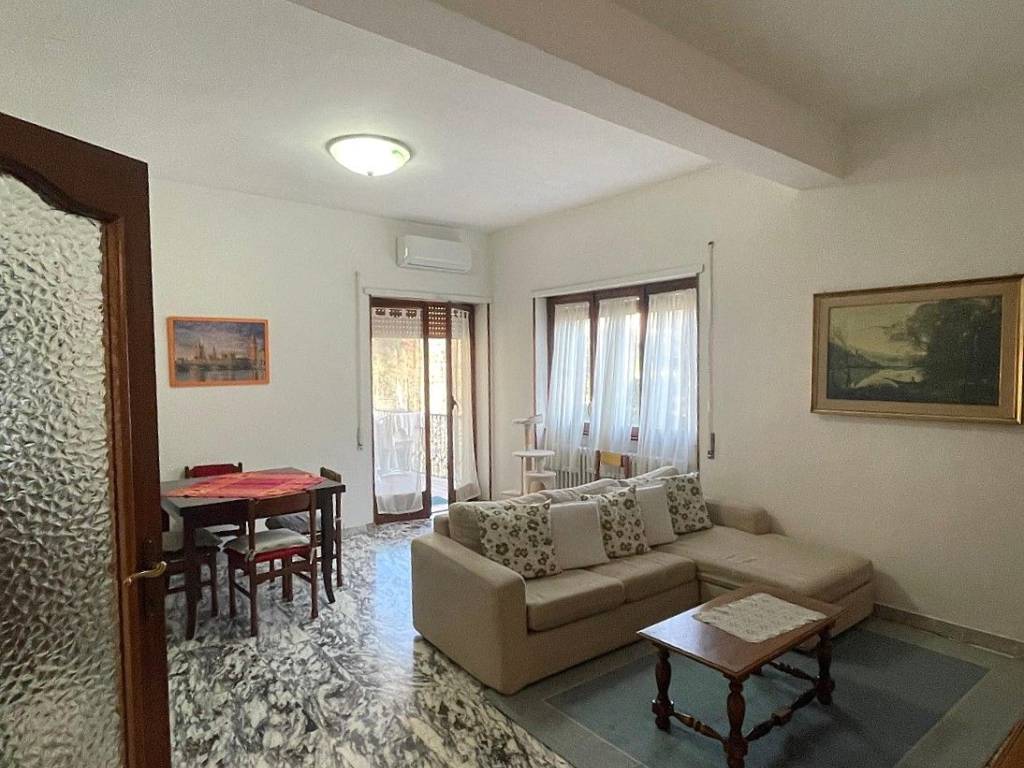 Appartamento a Frosinone in Viale Giuseppe Mazzini, 12 - Foto 4