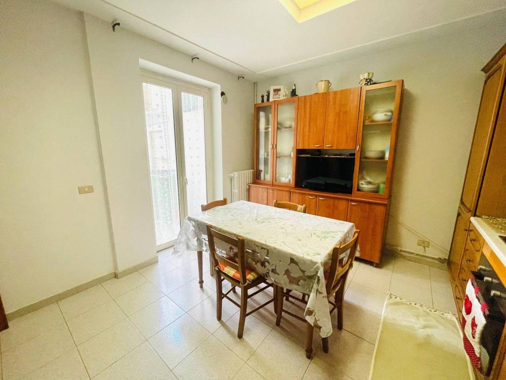 Appartamento a Valenzano in Via Gioacchino Rossini, 13 - Foto 5