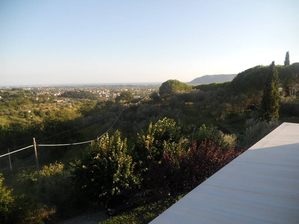 Terreno a Castelnuovo magra in Via Vittorio Veneto, 55 - Foto 4