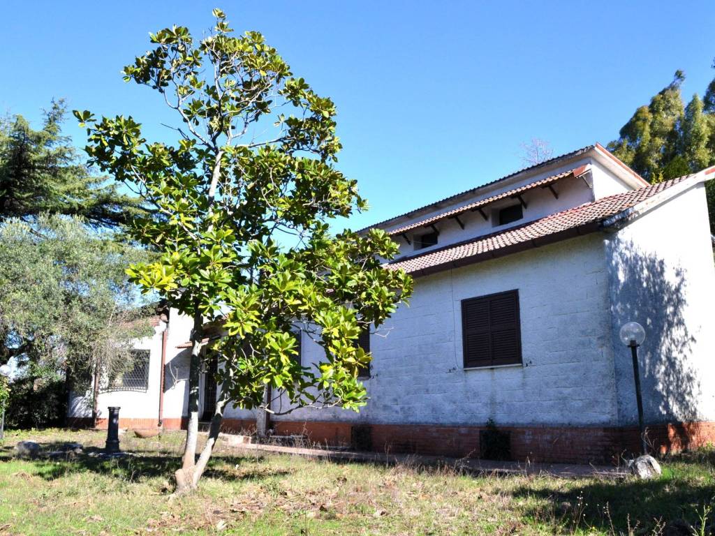 Villa a Capena in Via Provinciale Morlupo, 118 - Foto 5