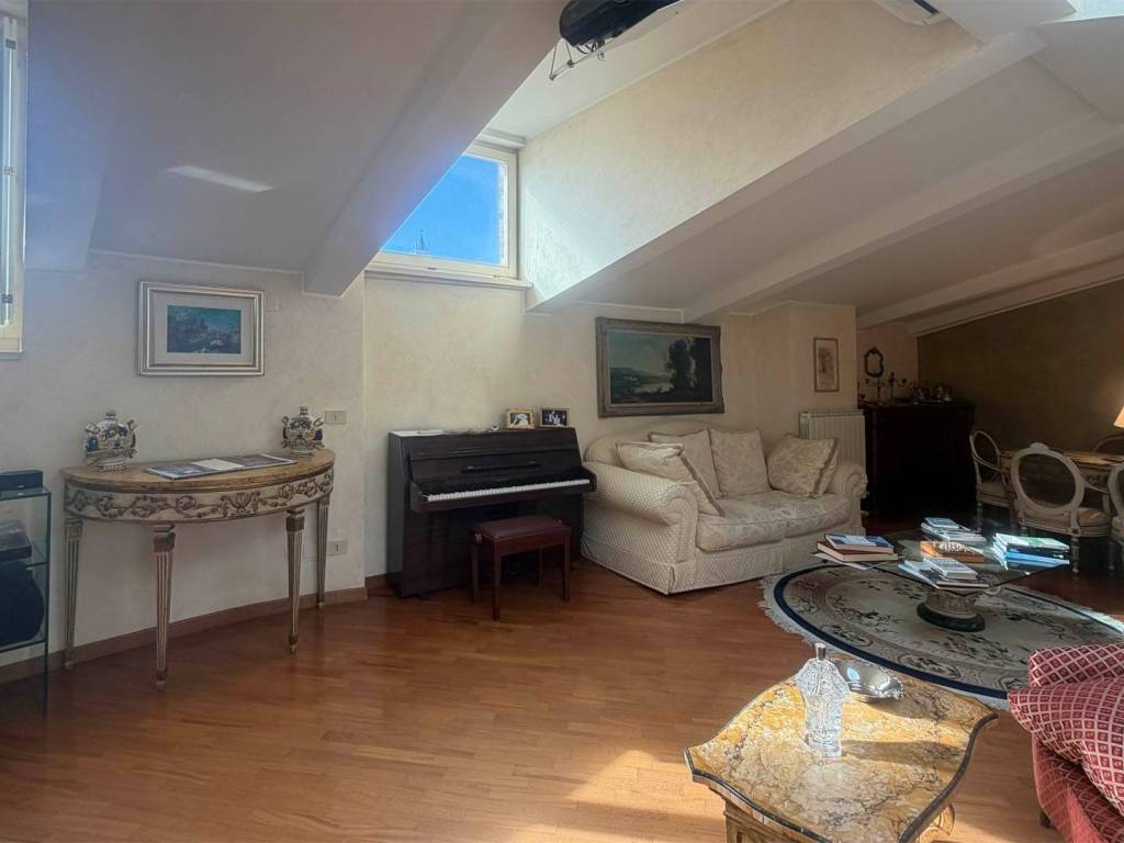 Rustico / casale a Siena in , - Foto 4