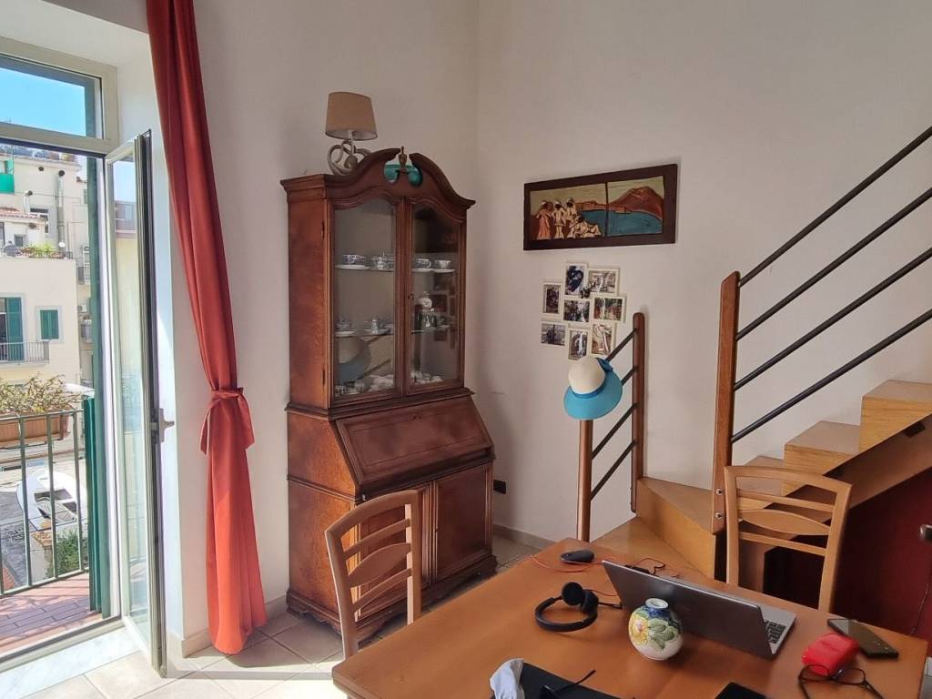 Appartamento a Pozzuoli in Via Vincenzo Barletta - Foto 5
