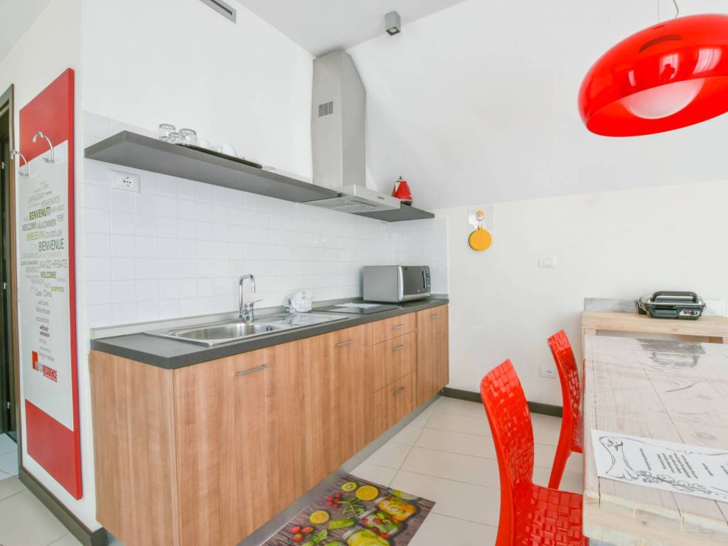 Appartamento a Varese in Via Emilio Praga, 8 - Foto 5