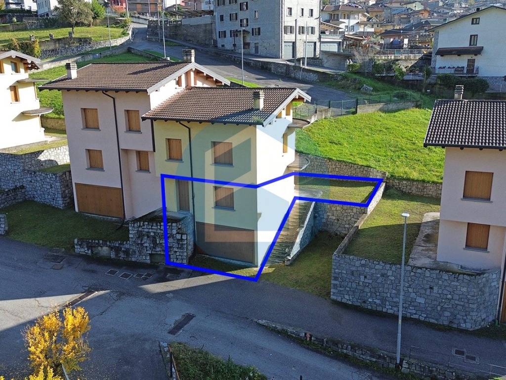 Appartamento a Niardo in Via Giardini Niardo (BS) - Foto 2