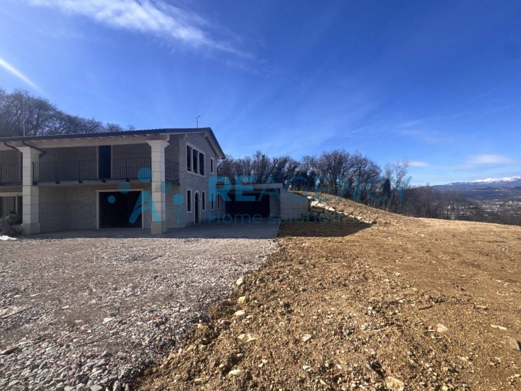 Villa a Altavilla vicentina in Via Pasubio - Foto 3