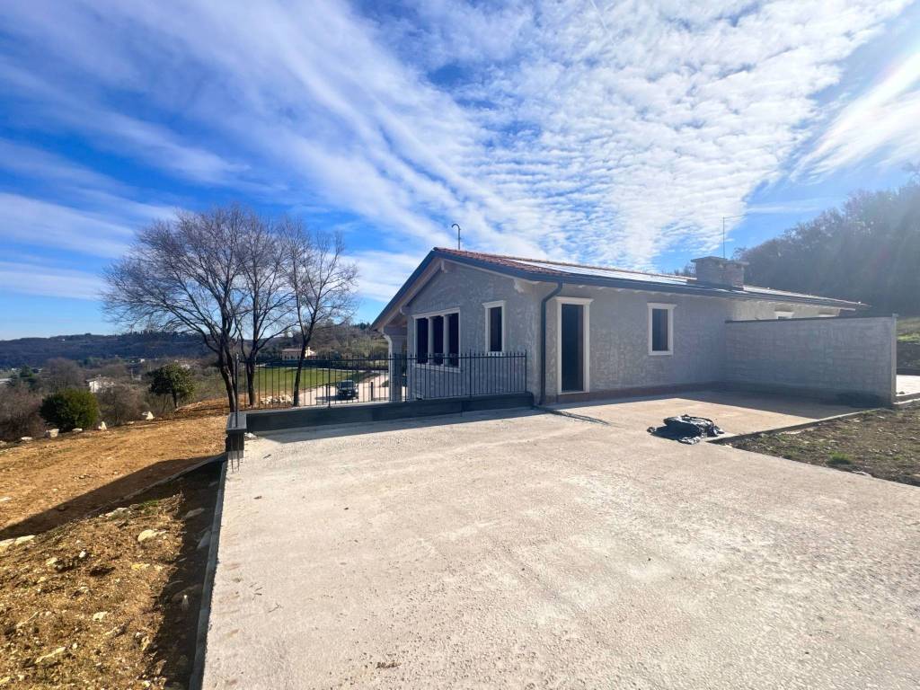 Villa a Altavilla vicentina in Via Pasubio - Foto 4