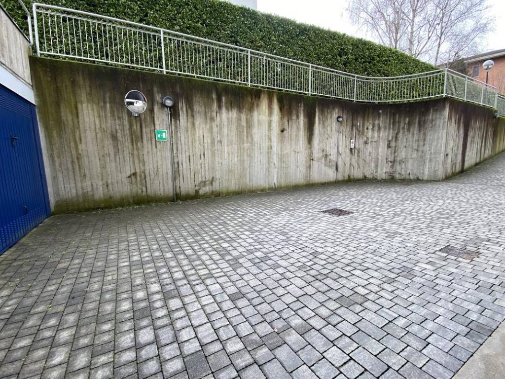 Box / garage a Varese in Via Carlo Goldoni, 37 - Foto 5