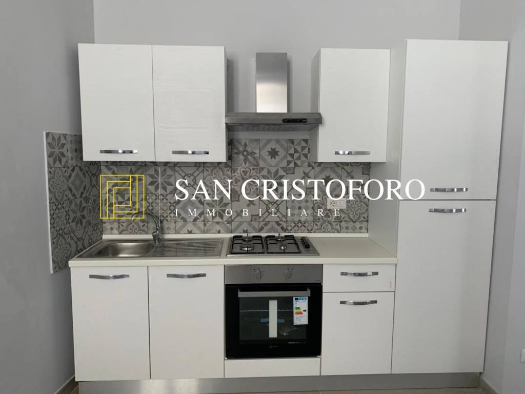 Appartamento a Caronno pertusella in Corso della Vittoria - Foto 2