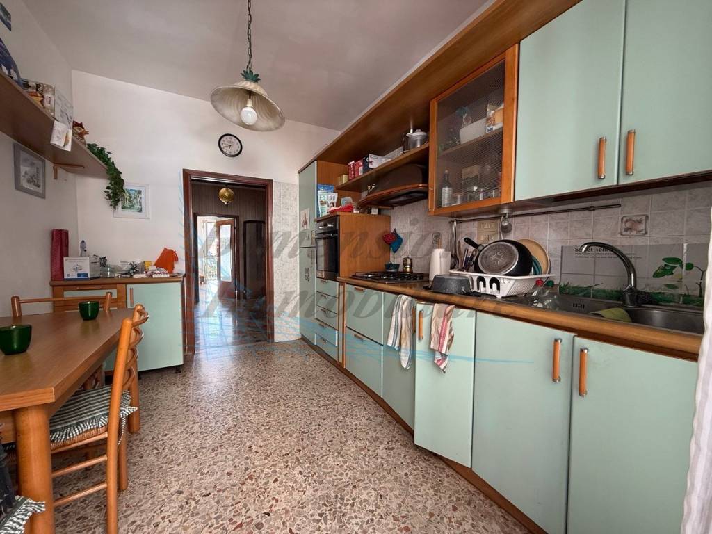 Appartamento a Rosignano marittimo in Piazza Monte alla Rena - Foto 3