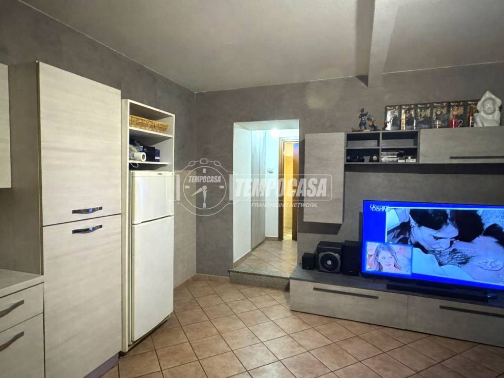 Appartamento a Capriate san gervasio in Via Benaglia 29 - Foto 2
