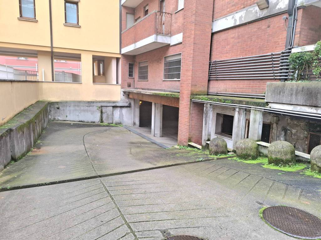 Loft / open space a Rovigo in Piazzale Gabriele D'Annunzio, 2 - Foto 5