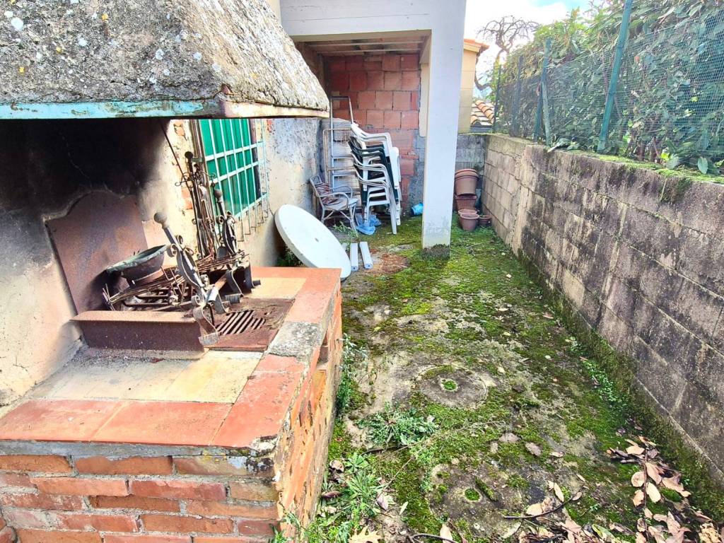 Appartamento a Terranuova bracciolini in Strada Comunale di Campogialli - Foto 4