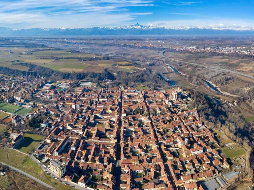 Appartamento a Cherasco in Via Vittorio Emanuele, 39 - Foto 5