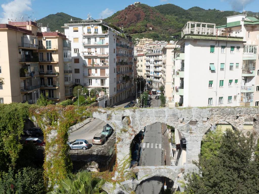 Appartamento a Salerno in Via San Gregorio VII, 12 - Foto 2