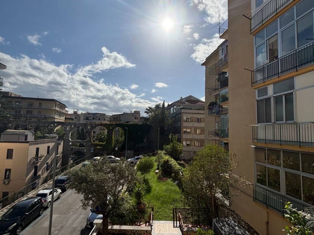 Appartamento a Salerno in Via San Gregorio VII, 12 - Foto 3