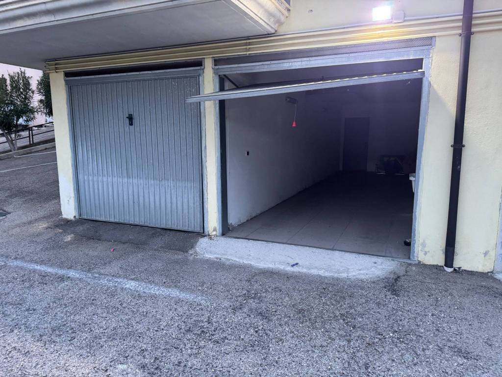 Box / garage a San vito chietino in Contrada Passo Tucci - Foto 2