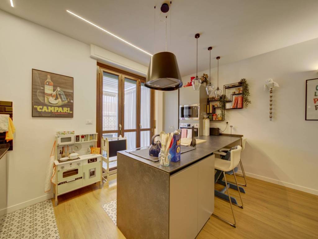 Appartamento a Torino in Via Filadelfia, 115 - Foto 2