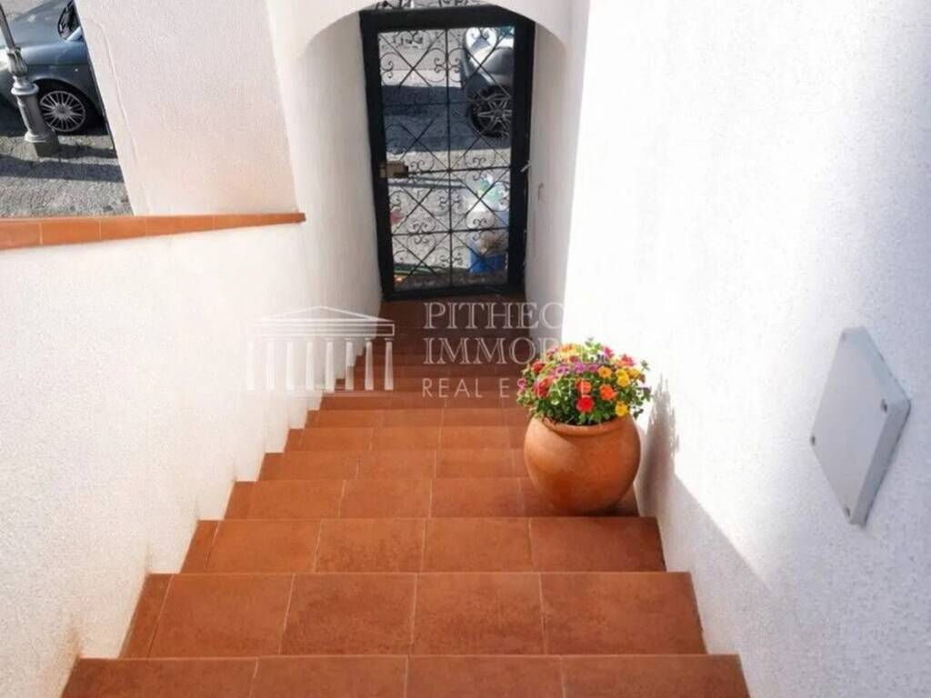 Appartamento a Ischia in Via Delle Terme, 46 - Foto 3