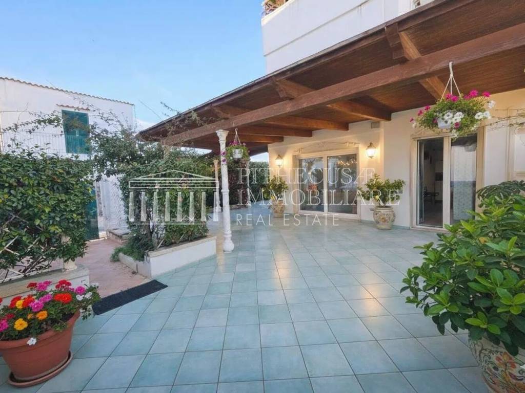 Appartamento a Ischia in Via Champault, 24 - Foto 3