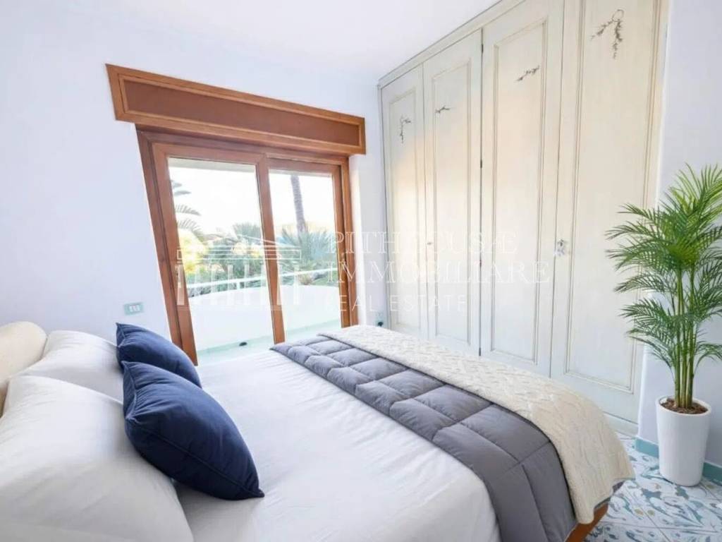 Appartamento a Ischia in Via Champault, 24 - Foto 4