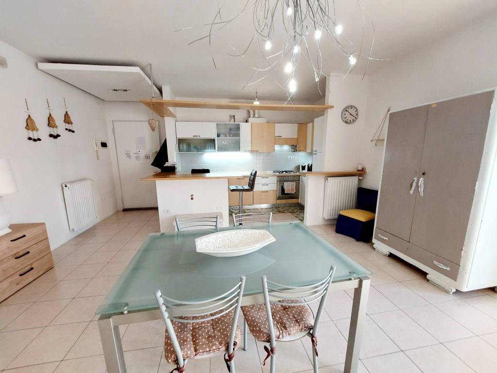 Appartamento a Bassano del grappa in Via Cogo, 89 - Foto 4