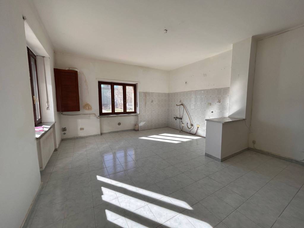 Appartamento a Carignano in Via Silvio Pellico, 102 - Foto 3