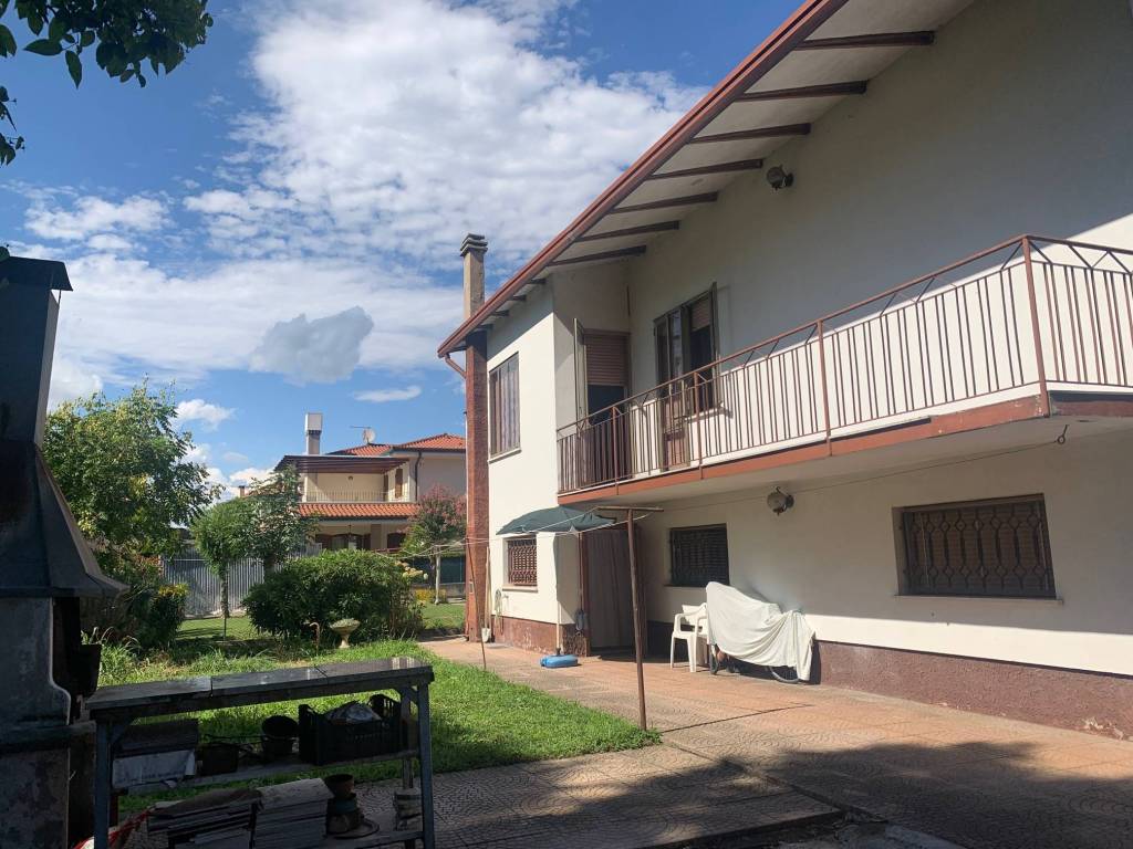 Villa a Mira in Via Lago di Garda, 6 - Foto 2