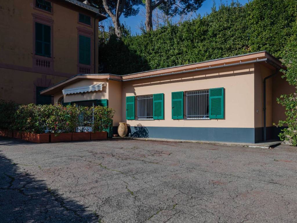 Villa a Genova in Via Vincenzo Capellini, 8 - Foto 4